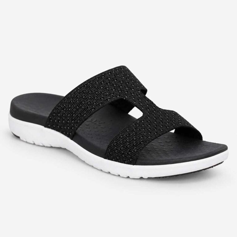 Lily – Black