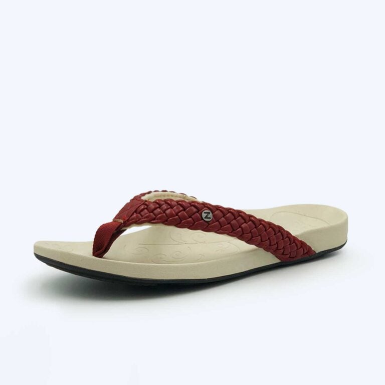 Mila – Red